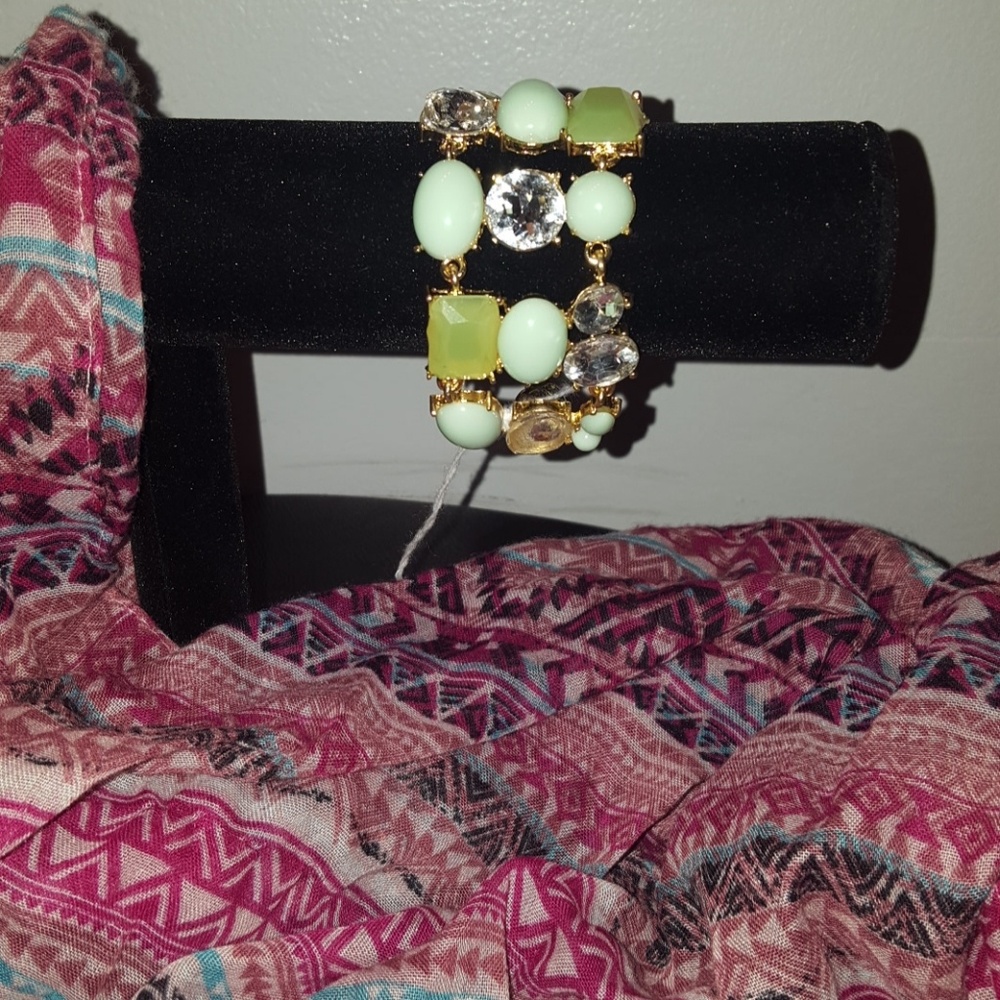 Bracelet
